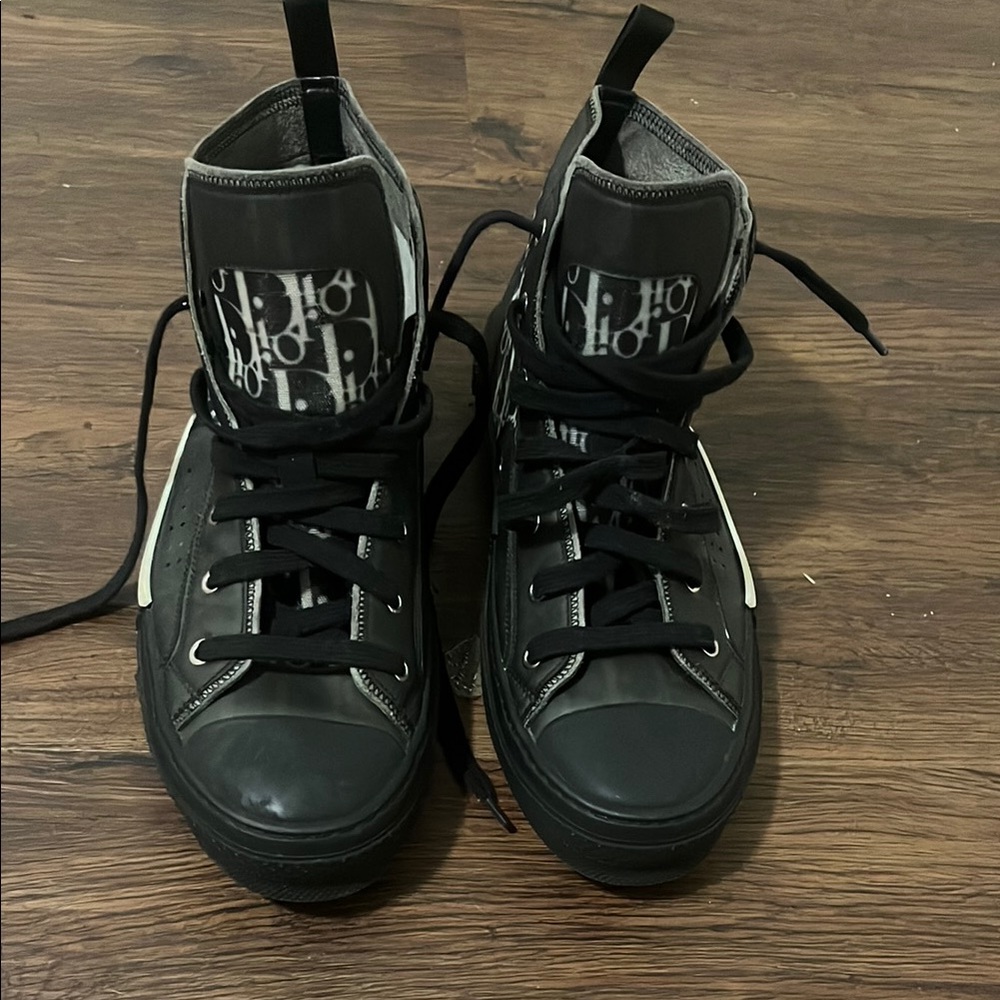 Dior Men's Black High-Top Sneakers